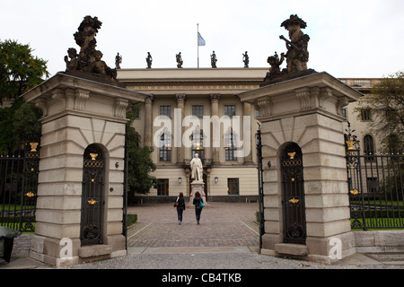 Die Tore der Humboldt-Universität zu Berlin, Deutschland. Stockfoto