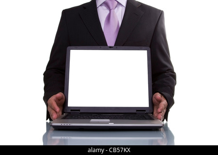 Geschäftsmann, die Darstellung von Daten auf dem Laptop (Exemplar auf dem Laptopbildschirm) Stockfoto