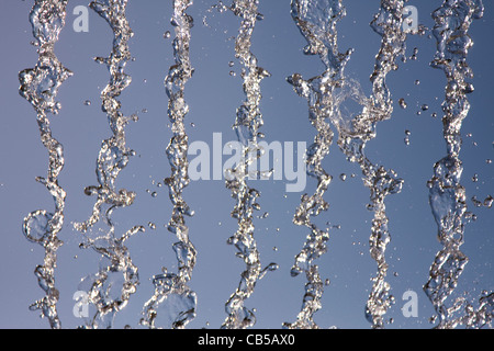 ein abstraktes Muster von Wasser fallen Stockfoto