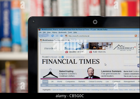 Die Financial Times Website erschossen vor einem Bücherregal-Hintergrund (nur zur redaktionellen Verwendung: print, TV, e-Book und redaktionelle Webseite). Stockfoto