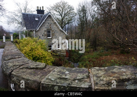 Torosay North Lodge, am ehemaligen Eingang Torosay Castle (heute in Privatbesitz), Craignure, Isle of Mull, Schottland. Stockfoto