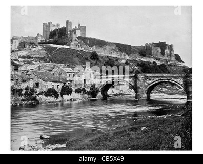 Richmond Castle Yorkshire England Fluß Swale normannischen Eroberung sächsischen Barbakane Baracke Brücke Stockfoto