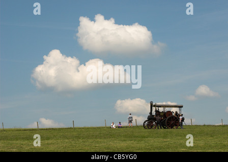 Ein Tasker B2 4nhp Traktor, 1908 gebaut und hier bei der Wiston Steam Rally in West Sussex abgebildet. Stockfoto