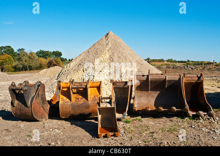 Mechanischen Bagger auf der Baustelle - Eimer Frankreich. Stockfoto