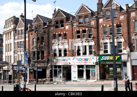 Nachwirkungen von der Sommer-Unruhen und Plünderungen in ganz London diesem August 2011, Clapham, London UK. Foto: Jeff Gilbert Stockfoto