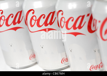 Der Coca-Cola Eisbär kann. Stockfoto