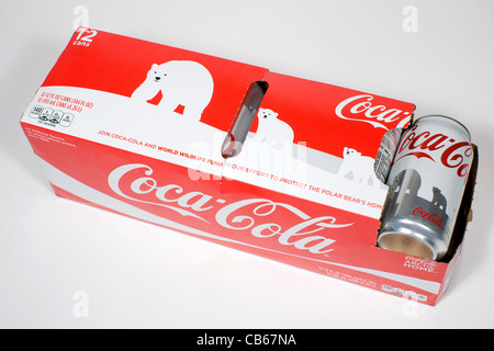 Der Coca-Cola Eisbär kann. Stockfoto