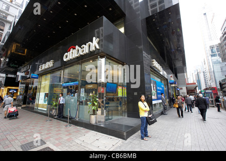 Filiale der Citibank an der Ecke einer Straße im zentralen Bezirk, Hong Kong Island, Hongkong, China Stockfoto