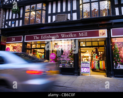 Edinburgh Woollen Mühle Shop in Shrewsbury Shropshire UK Stockfoto