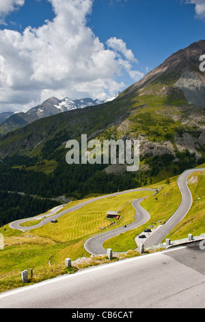 Sommer-Ansicht der Hochalpenstraße - Grossglockner. Österreich. Stockfoto