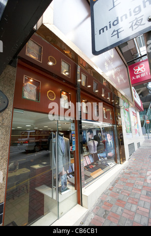 Tailor Shop von Königinnen Straße im zentralen Stadtteil, Insel Hongkong, Sonderverwaltungsregion Hongkong, China. Stockfoto