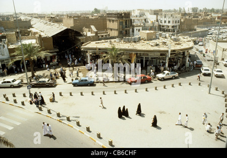 Aussicht vom Gipfel der Moschee Al Kadhimiya, Nord-Bagdad, Irak, 1989 vor den beiden Golfkriegen mit alliierten Streitkräften. Shi ' a Moslems. Stockfoto