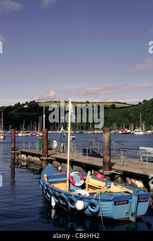 Dartmouth Burg Fähre vertäut im Hafen von Dartmouth Stockfoto