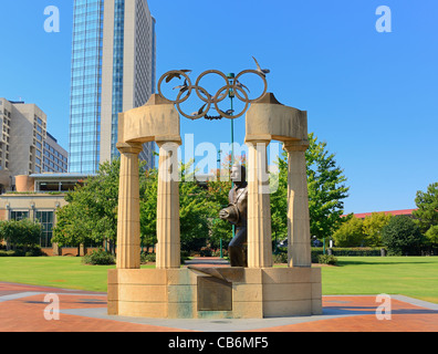 Olympia-Denkmal im Centennial Olympic Park in Atlanta, Georgia. Stockfoto