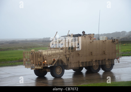 Mastiff ist eine schwer gepanzerte, 6 x 6-Rad-Antrieb Patrouillenfahrzeug der acht Personen, plus zwei Mannschaft trägt. Es ist derzeit auf Stockfoto