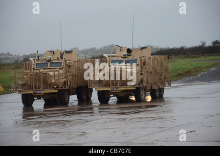 Mastiff ist eine schwer gepanzerte, 6 x 6-Rad-Antrieb Patrouillenfahrzeug der acht Personen, plus zwei Mannschaft trägt. Es ist derzeit auf Stockfoto