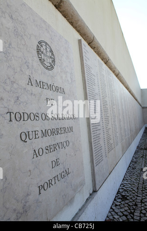 Portugals Denkmal für die Kämpfer des Übersee Krieges in der Festung von Bom Sucesso in Belem, Lissabon, Portugal. Stockfoto