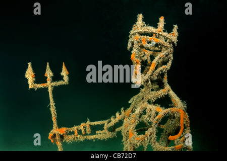 Neptun Skulptur zum ersten in der Welt Unterwasser museum Leaders' Gasse oder sowjetischen Atlantis Stockfoto