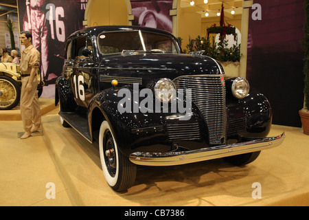 Chevrolet Master Deluxe ab 1938 gezeigt auf der Essen Motor Show in Essen, Deutschland, am 29. November 2011 Stockfoto