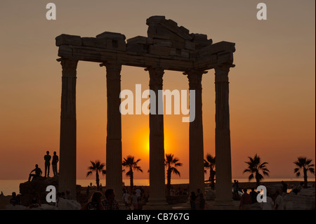 Apollon-Tempel bei Sonnenuntergang Side Antalya Türkei Stockfoto