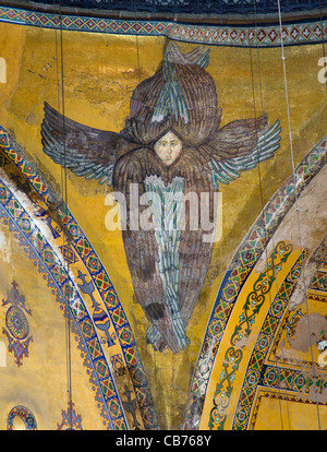 Türkei, Istanbul, Sultanahmet, Hagia Sophia Mural eine sechs geflügelte Seraph oder Engel unter der zentralen Kuppel. Stockfoto