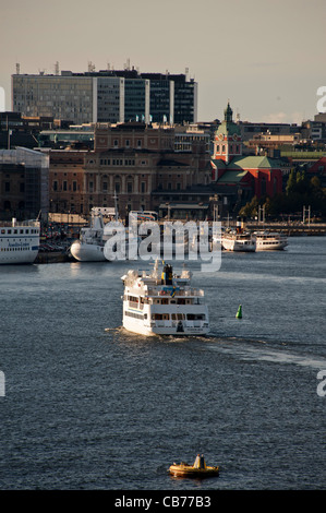 Stockholms Ström, auch bekannt als Strömmen in Stockholm ist der innerste Teil des Saltsjön, eine Bucht der Ostsee Stockfoto