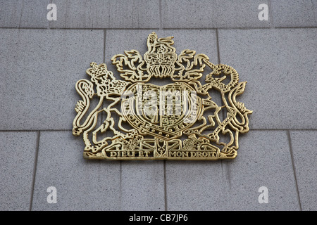 königliche Wappen des Vereinigten Königreichs an der Wand des britischen Konsulat Hongkong Island, Sonderverwaltungsregion Hongkong, china Stockfoto