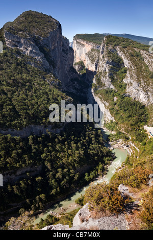 Ansicht der Verdon-Schlucht, Alpes de Haute Provence, Süd-Ost-Frankreich. Stockfoto