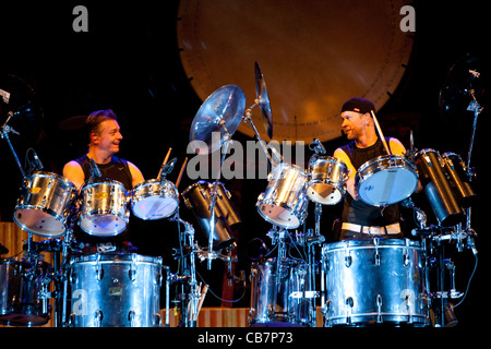 Niederländische Percossa Musiktheater Band auf der Bühne an der Millenaris 2011 in Ungarn, Budapest, 08.October.2011 Stockfoto