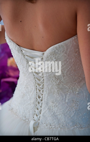 Rückseite des Hochzeitskleid Stockfoto