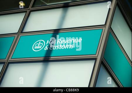 Bild der HM Revenue and Customs bauen Schild am Euston Tower, London. Stockfoto