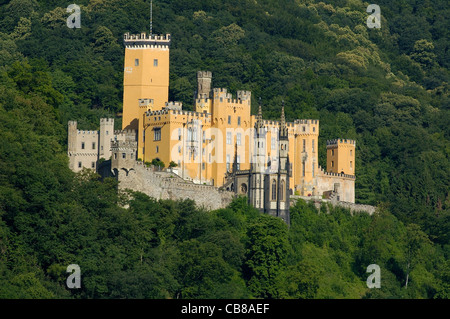 Schloss Stolzenfels bin Rhein Bei Koblenz, Mittelrhein, Rheinland-Pfalz, Deutschland | Schloss Stolzenfels am Fluss Rhein, Deutschland Stockfoto