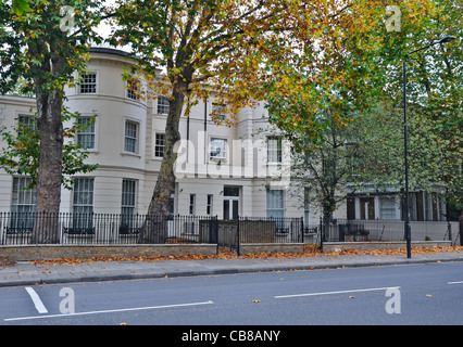 London: klassische Haus des Bischofs Bridge Road Stockfoto
