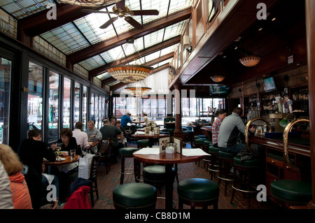 McCormick & Schmick Seafood Restaurant Interior, Boston Stockfoto