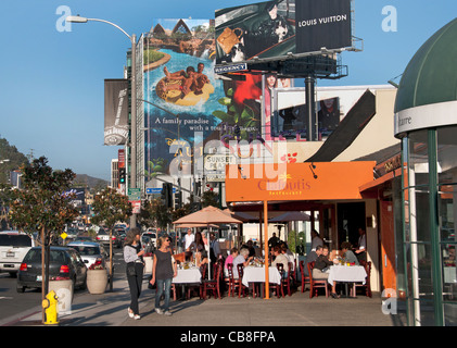 Sunset Plaza Restaurant Bar Pflaster Clafoutis Sunset Boulevard Beverly Hills Los Angeles USA Stockfoto