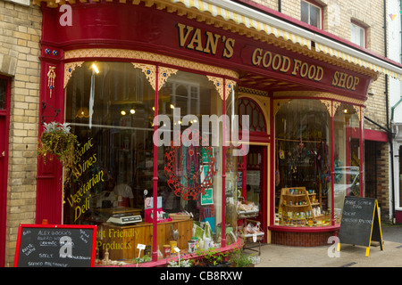 Van es gutes Essen Shop in Middleton Straße, Llandrindod Wells. Stockfoto