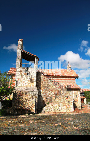 Kirche in Altos de Chavon Stockfoto