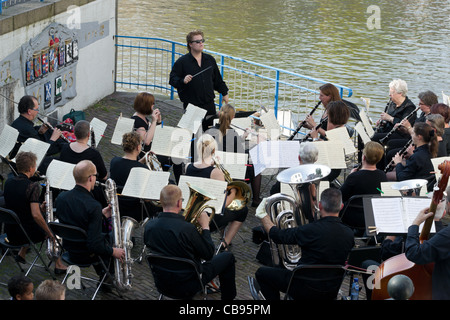 Konzert in Maassluis während der Furieade im Jahr 2011 Stockfoto