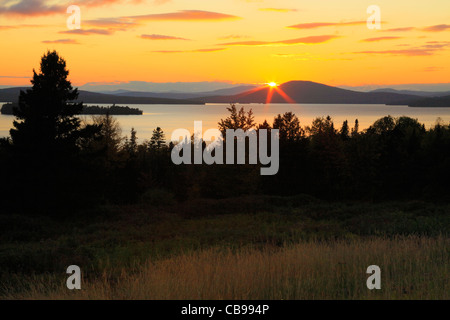 Rangeley Lake gesehen von Rangeley übersehen, Rangeley, Maine, USA Stockfoto