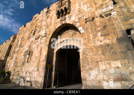 Die schöne Löwentor ("St.-Stephans Tor") in der Altstadt von Jerusalem. Stockfoto