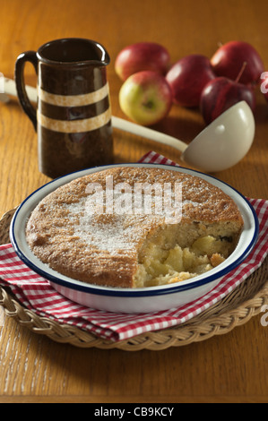 Evas Pudding. Traditionelle Apfel dessert Stockfoto