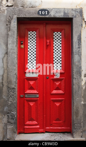 Verzierte Tür, Rua de Santa Maria, Zona Velha (Altstadt), Funchal, Madeira Stockfoto