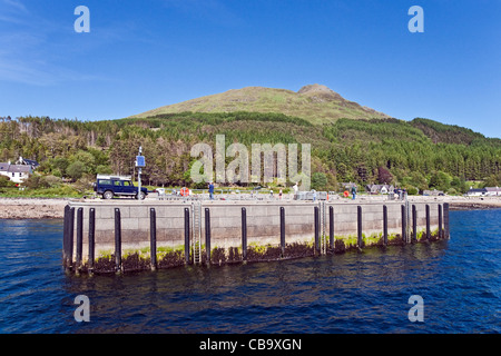 Der Pier am Dorf Inverie in Inverie Bucht Loch Nevis auf Knoydart den westlichen Highlands von Schottland Stockfoto