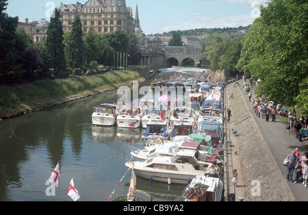 Boote am Fluss Avon Bath Festival Boote 2010 Stockfoto