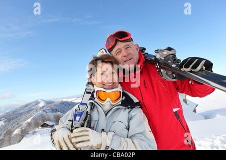 Porträt von älteres Paar im Skiurlaub Stockfoto