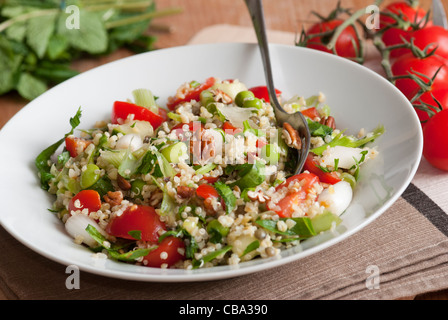 Kisir (Türkischer Salat) Stockfoto