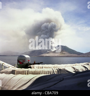 Tavurvur Vulkan, Rabaul, Papua Neu-Guinea. Stockfoto