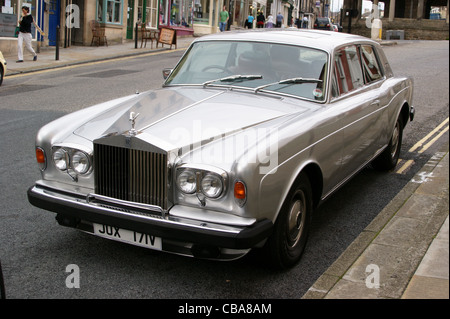 Rolls-Royce Silver Shadow 'V' Registrierung (1979) in "Silber Kelch" Farbe, die Bank, Barnard Castle, County Durham, England Stockfoto