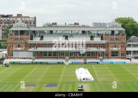 Des Herrn Cricket Ground (Bogenschießen), 29. Mai 2011 - Olympischen und Paralympischen Spiele (LOCOG) London 2012 Veranstaltungsorte, London, England, Stockfoto