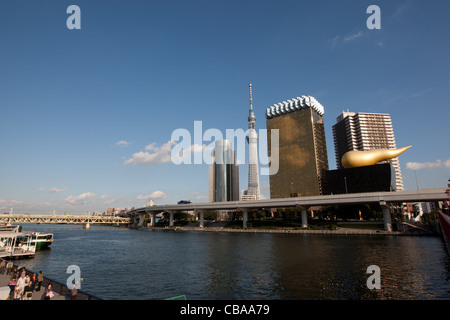 "Tokyo Sky Tree" im Bereich Narihirabashi/Oshiage des Sumida Ward, Tokio, Japan. Prahlerei eine Höhe von 634m. Stockfoto